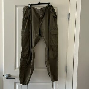 Cargo pants